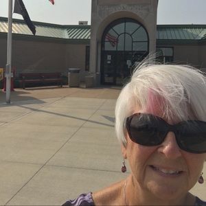 Meet your Posher, Nancy